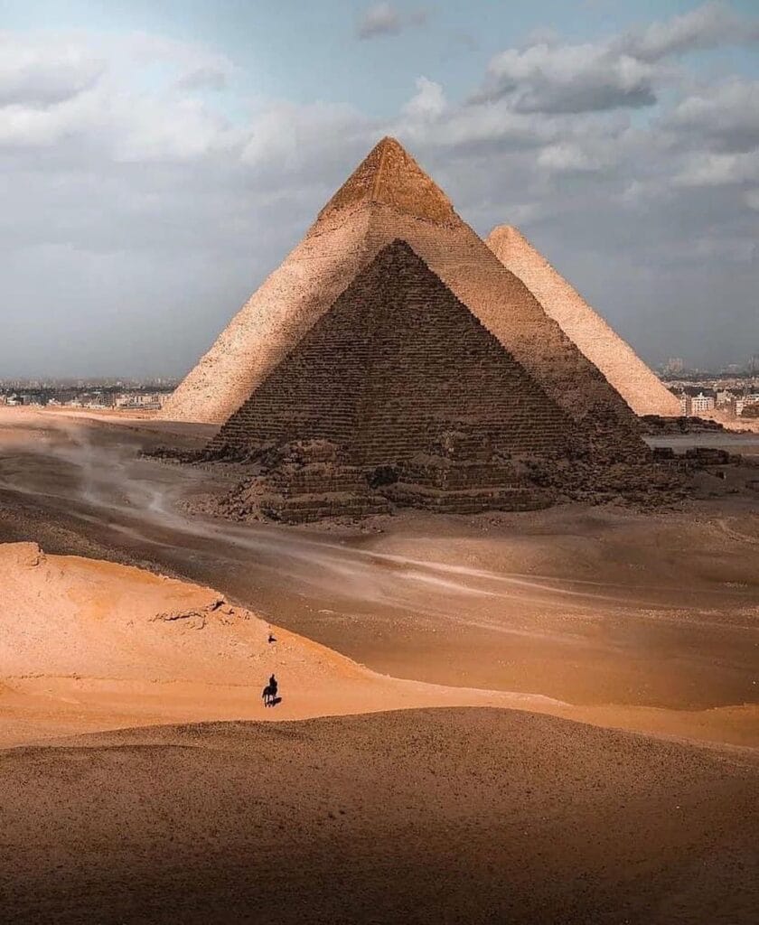 Cairo Tour by plane from Hurghada