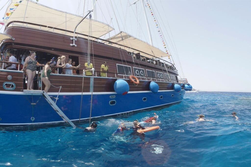 VIP Pirates Cruise, Red Sea